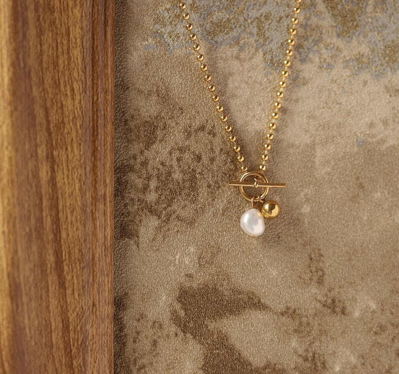 VENTURA NECKLACE